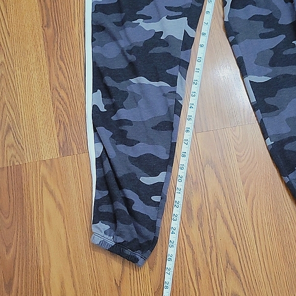 ❌❌❌SOLD❌❌❌Victoria's Secret PINK Sweatpants/ Small - Picture 9 of 9